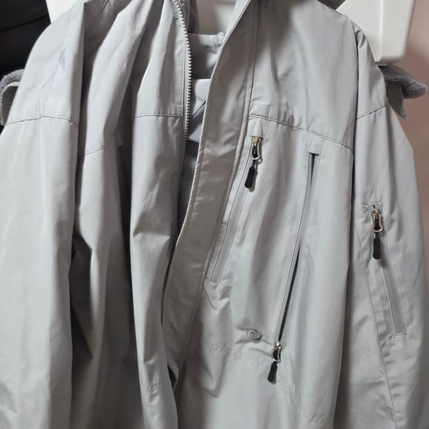 트래블 바람막이