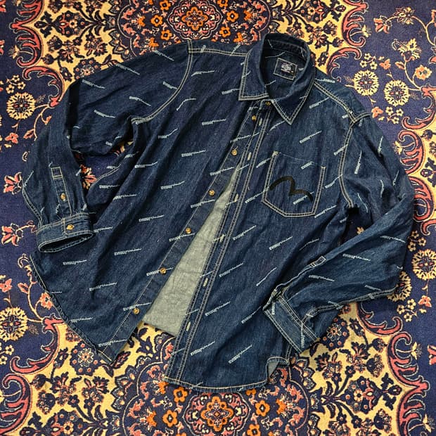 에비수(EVISU) 모노그램 데님셔츠 105size