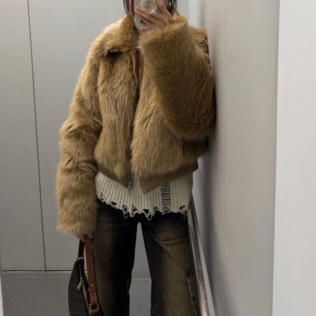 글로니 퍼 자켓 Glowny Livan Fur Jacket Camel