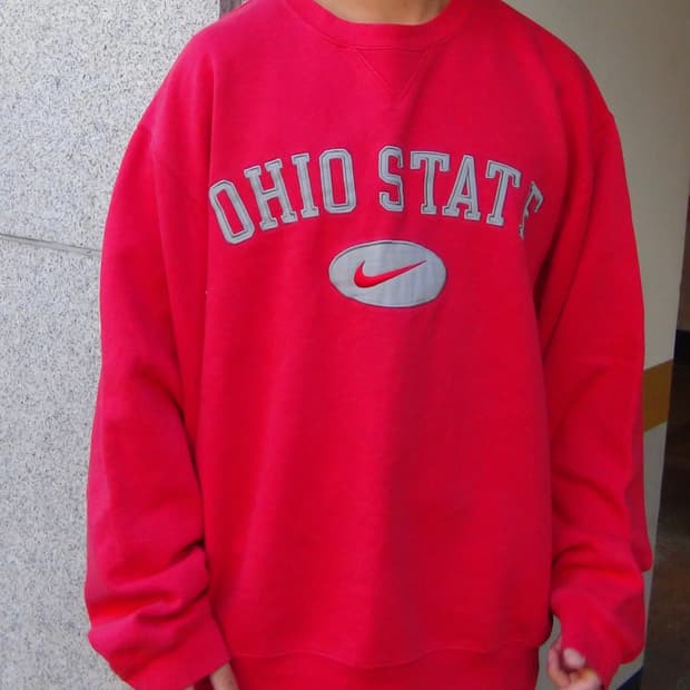 나이키 빅로고 오버핏올드스쿨 맨투맨 L