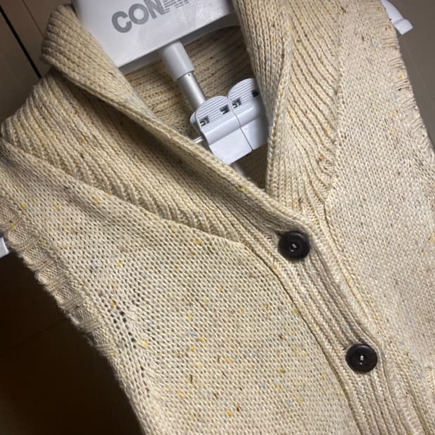 하트마켓 아이보리 니트 조끼 FREE