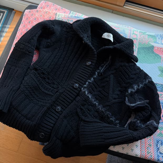 메종 플라네르 카라 가디건