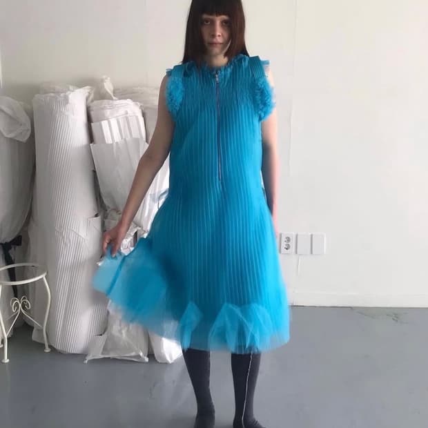 애옹스 샤드레스