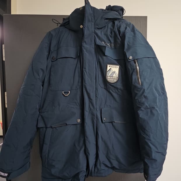 디스커버리 정품 구스패딩 105사이즈 팝니다