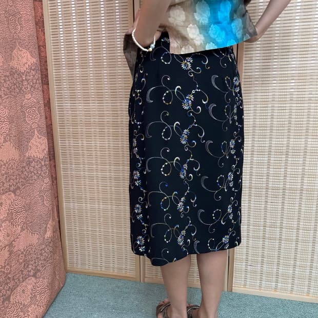 colorful embroidery skirt