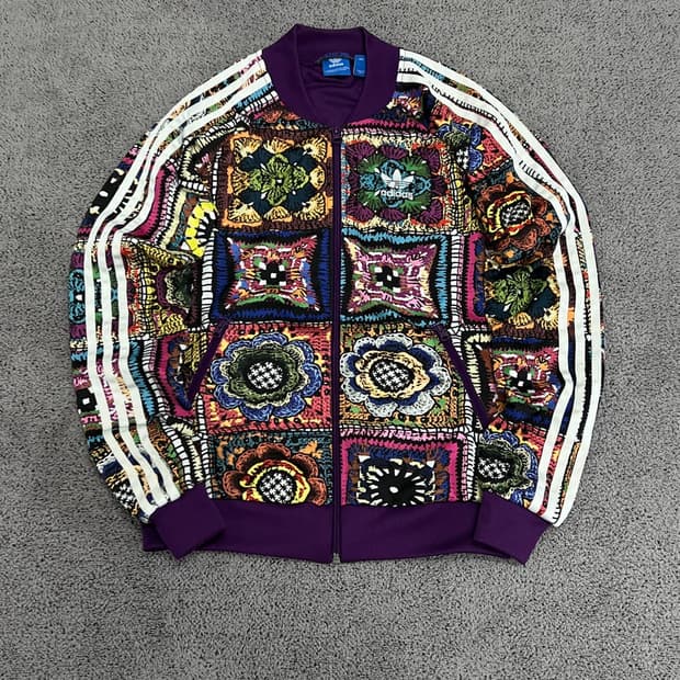 (85) 아디다스 에스닉 한정판 져지