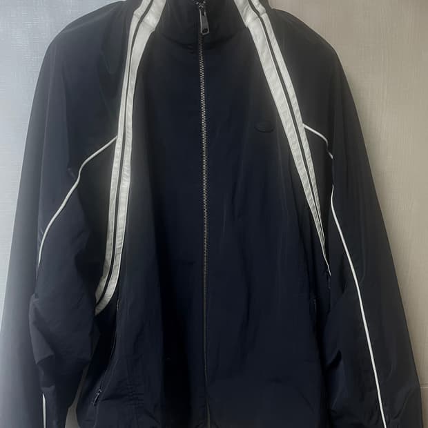 급처) 아더에러 바샤르 점퍼 느와르 블랙 XL 급처합니다