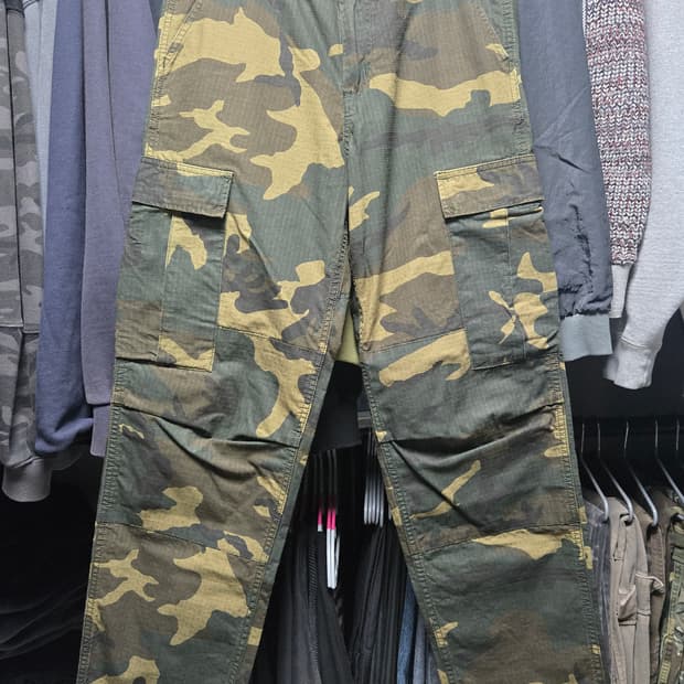 [판매](30)칼하트 콜룸비아 레귤러 카고 팬츠 - 카모