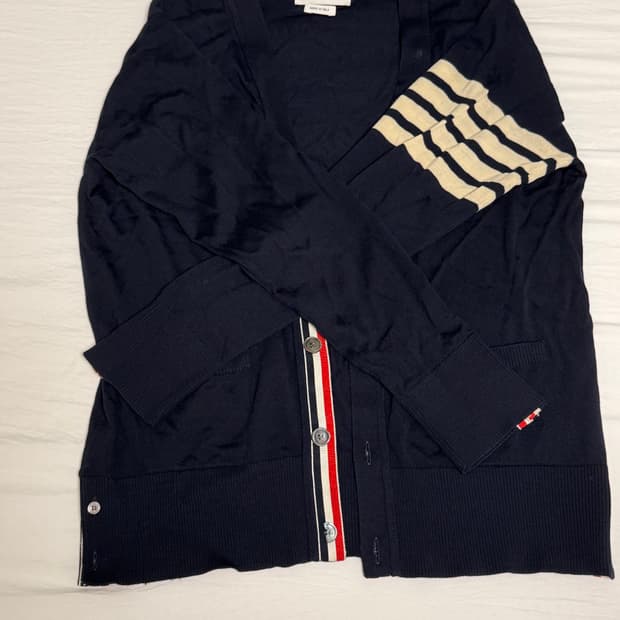 톰브라운 캐시미어 가디건