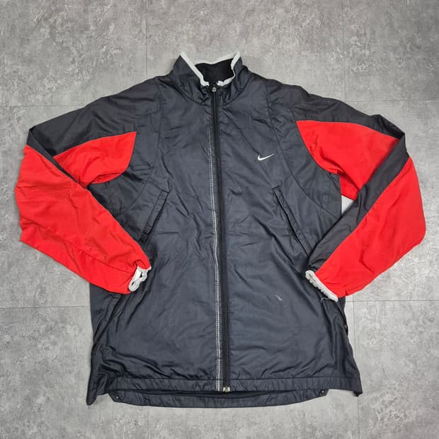 NIKE 바람막이
