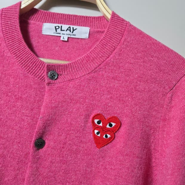 꼼데가르송 더블하트 핑크 가디건 (표기L) 실측  55반