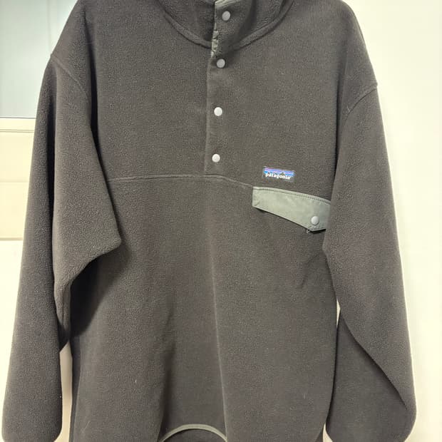 파타고니아 헤비웨이트 신칠라 포지그레이 / 블랙 L