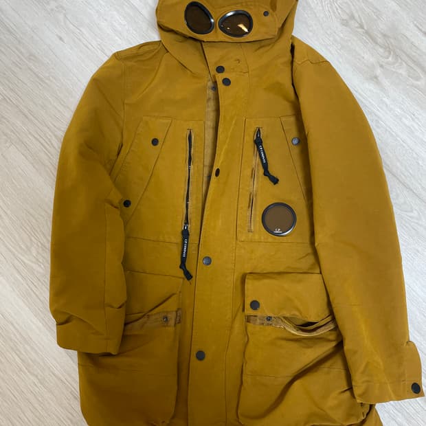 Cp컴퍼니 바람막이