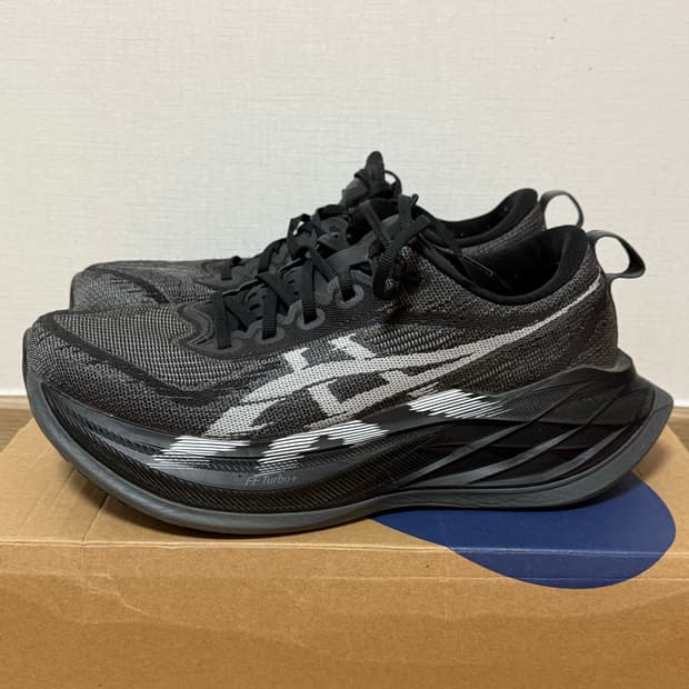 [252.5] 아식스 슈퍼블라스트2