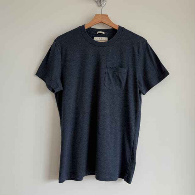 아베크롬비(Abercrombie & Fitch) 포켓 반팔 티셔츠