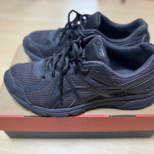 [275] 아식스 조그 100T 블랙