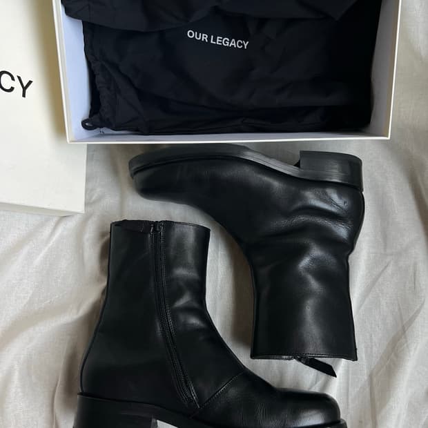 아워레가시 카미온 블랙 41