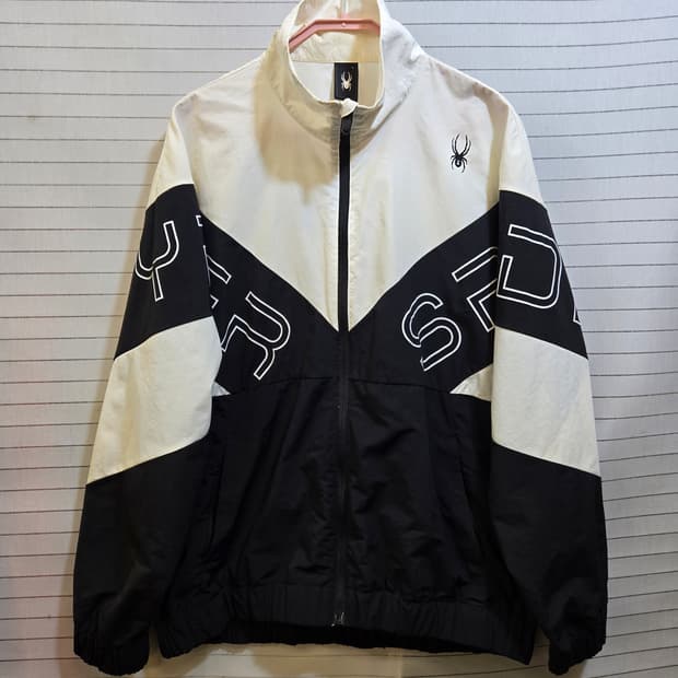 스파이더 바람을 자켓