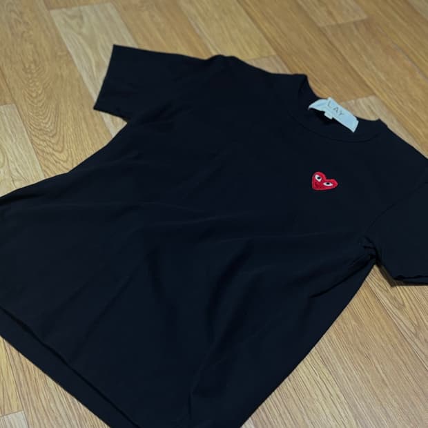 꼼데가르송 블랙 반팔티