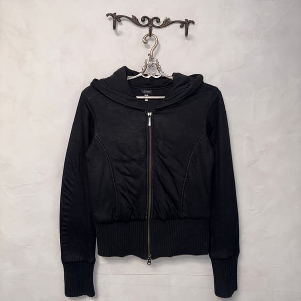 Armani jeans black line logo crop 후드집업