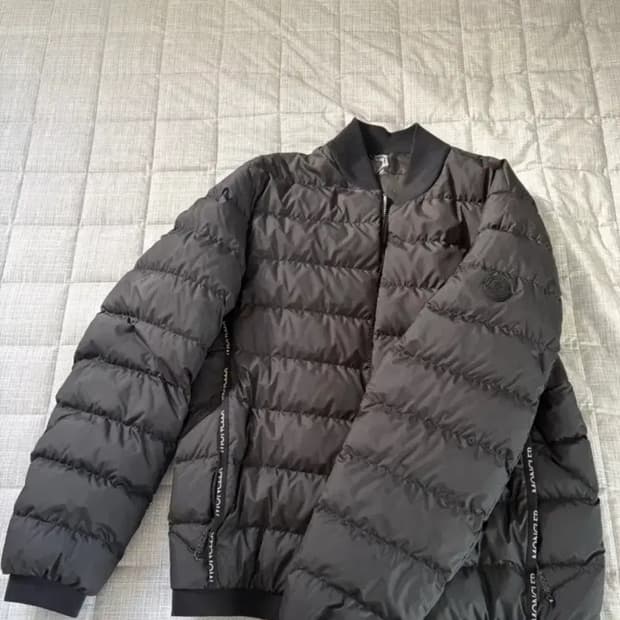 몽클레어 경량패딩 3사이즈 신형