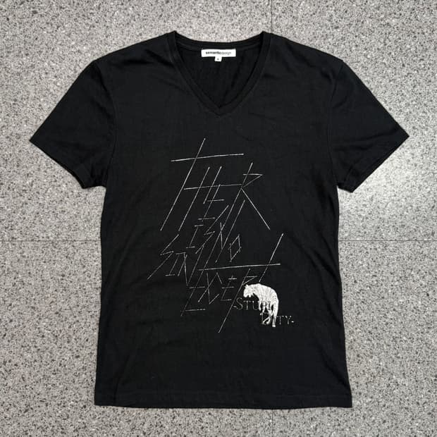 semantic design typography tee