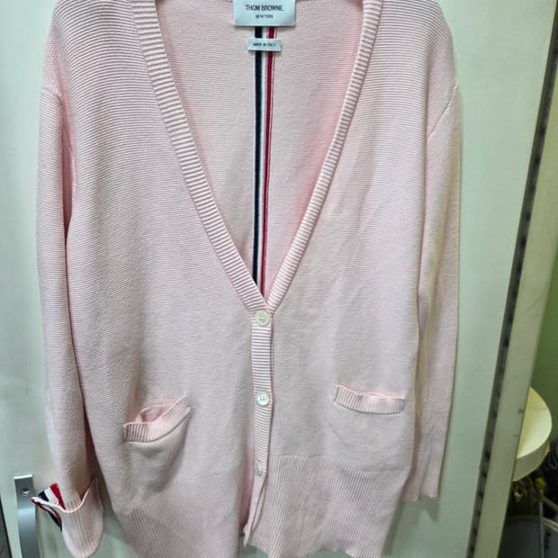 톰브라운 백 삼선 가디건