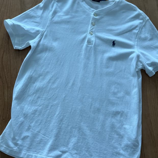 폴로 랄프로렌 헨리넥 반팔 티셔츠