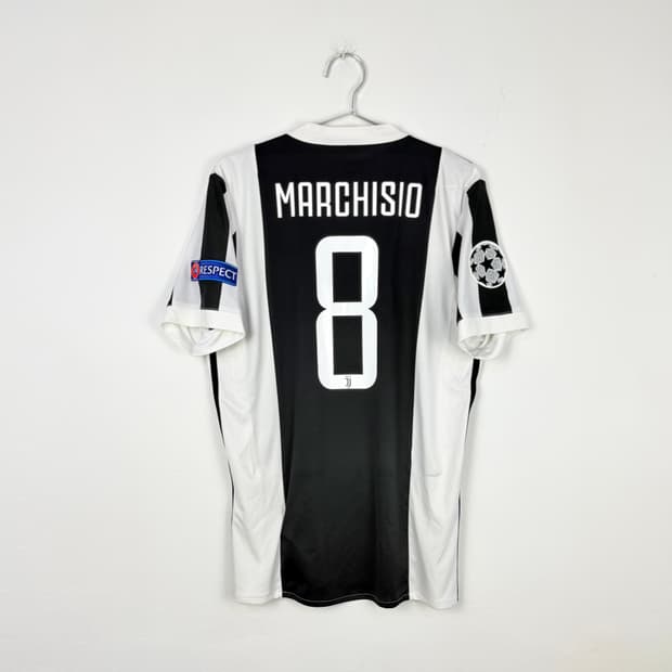 17-18 유벤투스 홈 마르키시오 유니폼