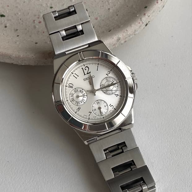 Seiko 세이코 lk 루키아 화이트