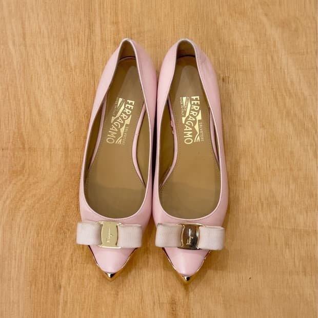 [Salvatore Ferragamo] Cap Ballet Flats