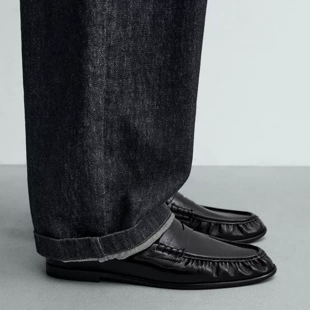 자라 더로우 셔링 로퍼 42 새상품