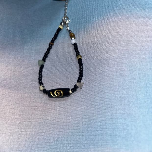 빈티지 비즈 소용돌이 팔찌 / black spiral bracelet