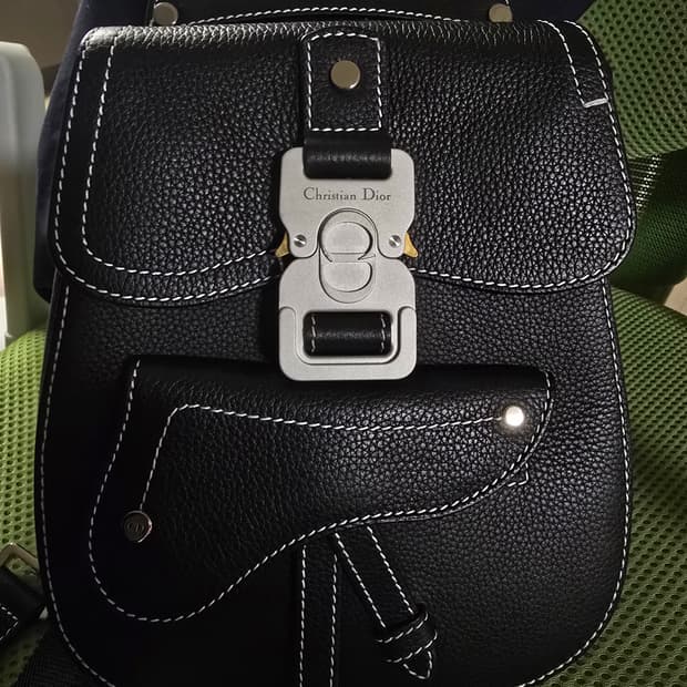 CD 디올 갤럽 슬링백