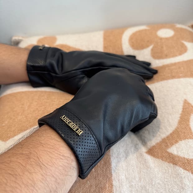 버버리 장갑 가을 겨울 보온 클래식 심플
