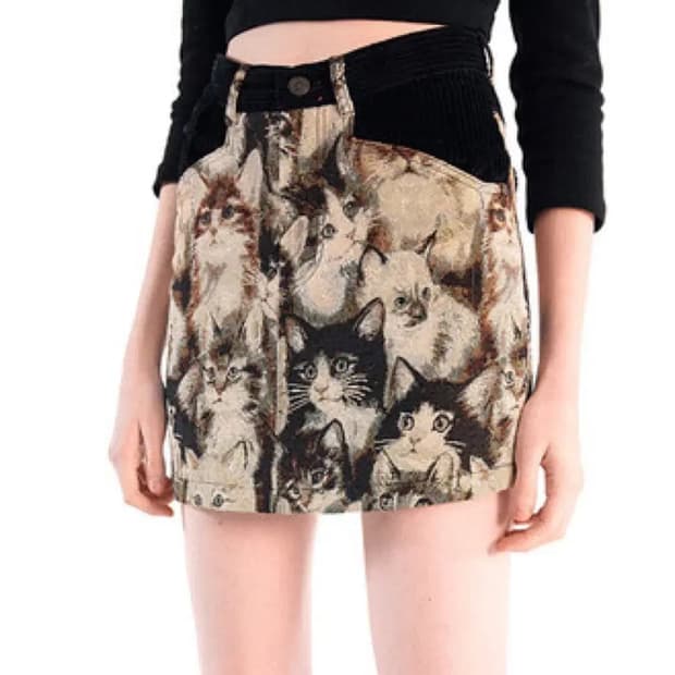 스컬프터 furry family carpet skirt