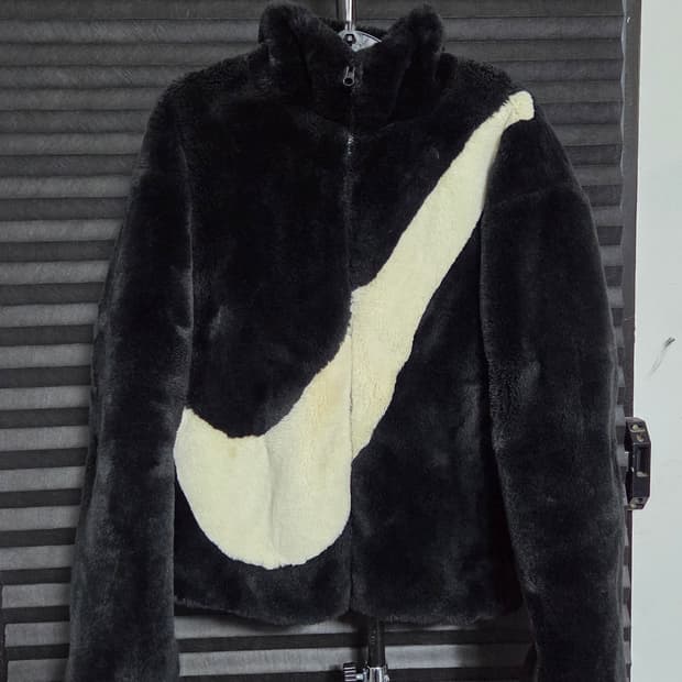 [나이키] 빅스우시 플리스 자켓 판매합니다.