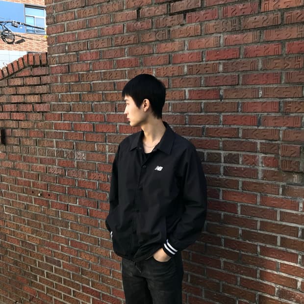 New Balance 베이직 자켓