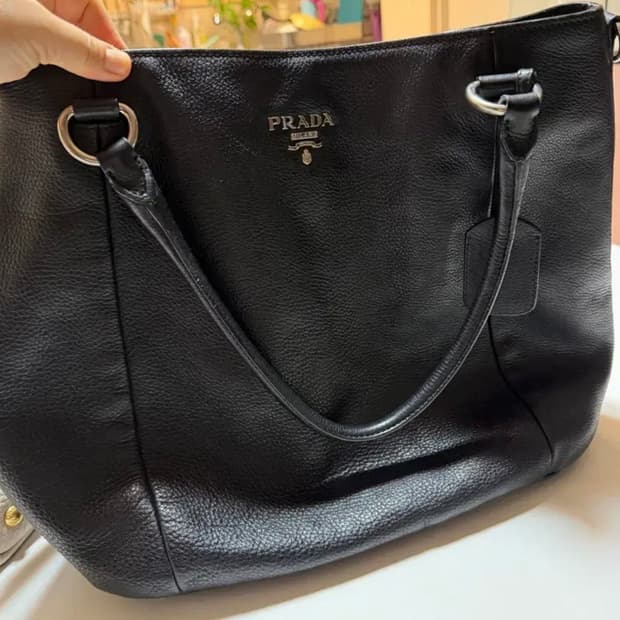 빈티지 프라다 가죽 토트백