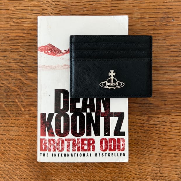 비비안웨스트우드 사피아노 레더 플랫 카드지갑