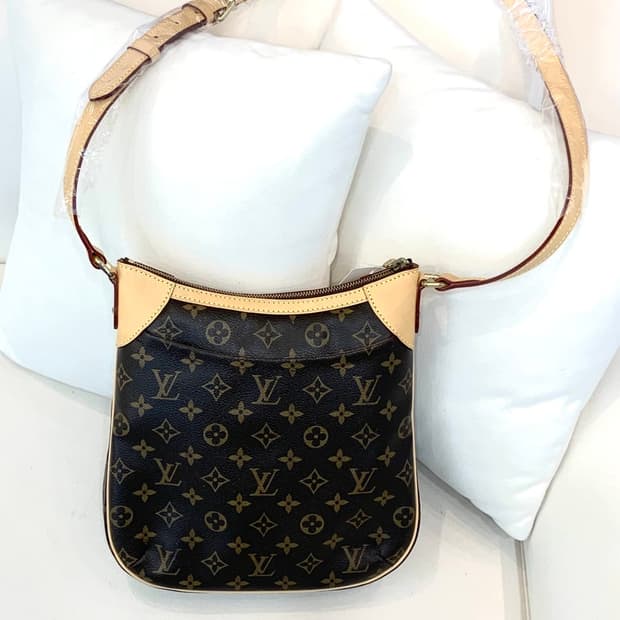 루이비통 모노그램 오데온 PM 크로스백(정품)