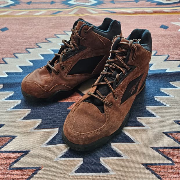 90s 리복 하이킹 부츠