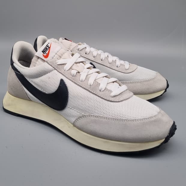 나이키 에어 테일윈드79 남성운동화270