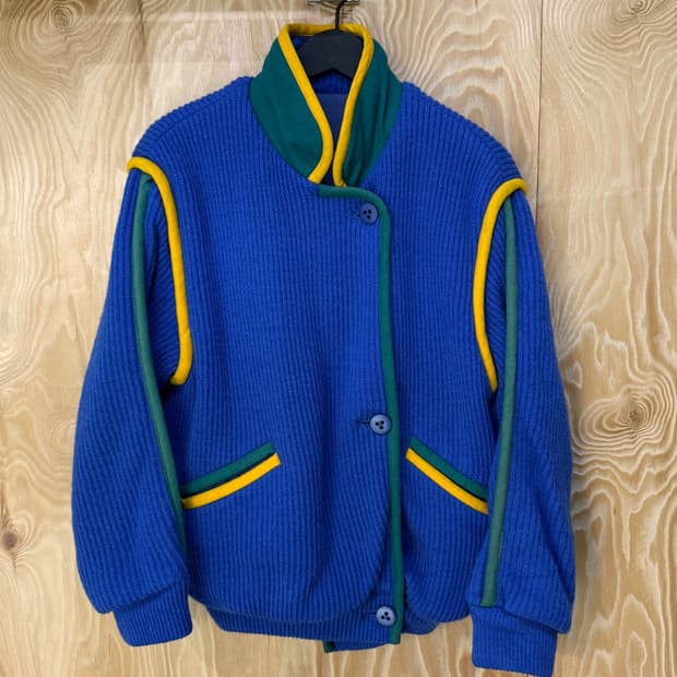 Gerulan Sporuti 90s 니티드 버튼 자켓