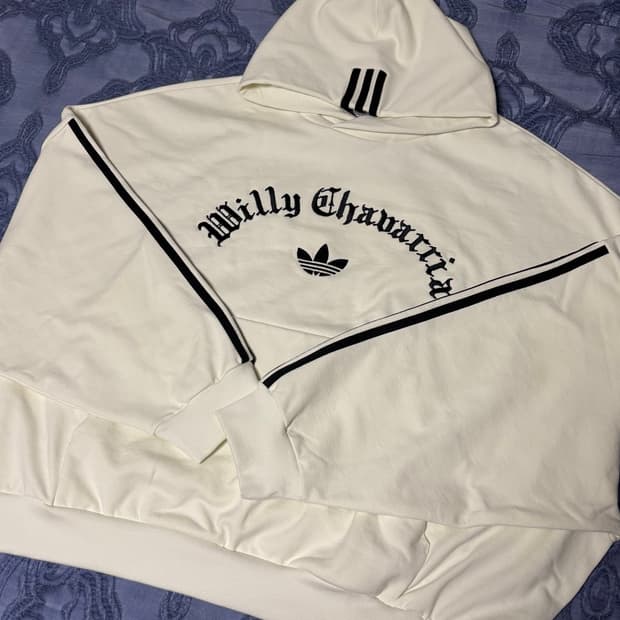 아디다스 x 윌리 차바리아 헤비웨이트 후드