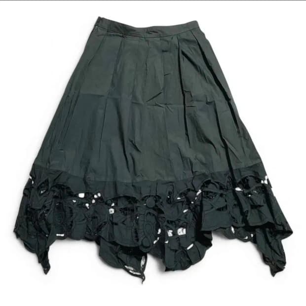 꼼데가르송 플레어 스커트