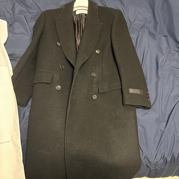 타일레 더블코트