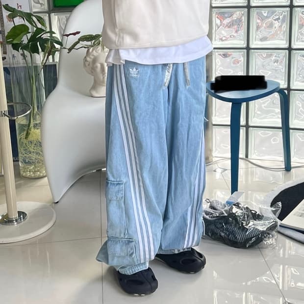 아디다스 adidas adilenium 데님 카고 팬츠