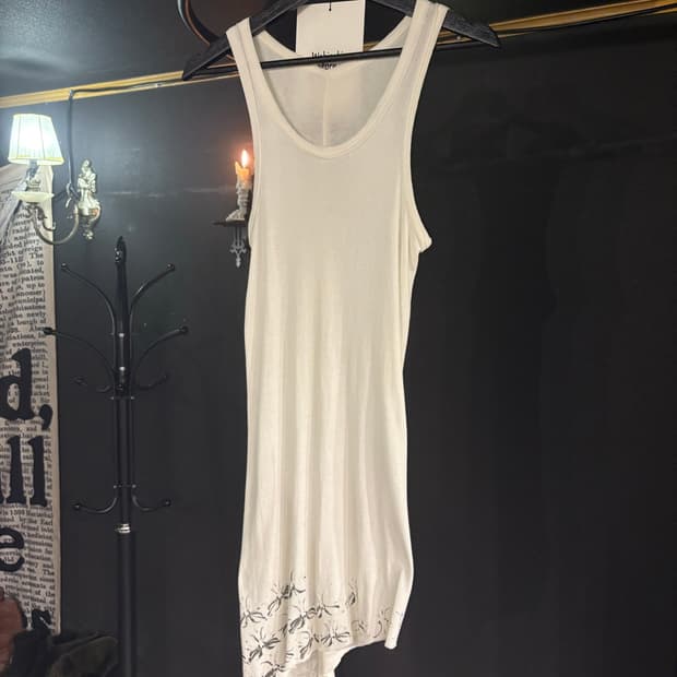 Johnny wolf Asymmetric Long T