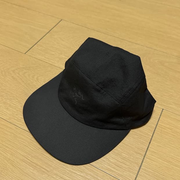 [S/M] 아크테릭스 노반 레귤러 브림 햇 블랙